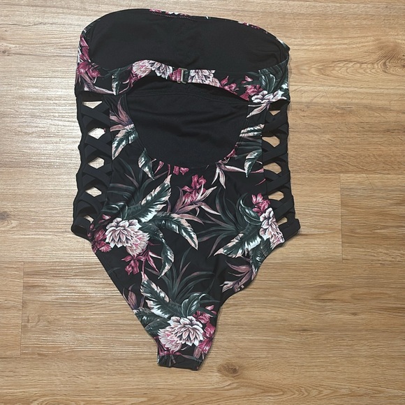Bebe Swimsuit Bandeau One Piece Floral Nylon Spandex Black MultiColor Women L - Picture 4 of 8